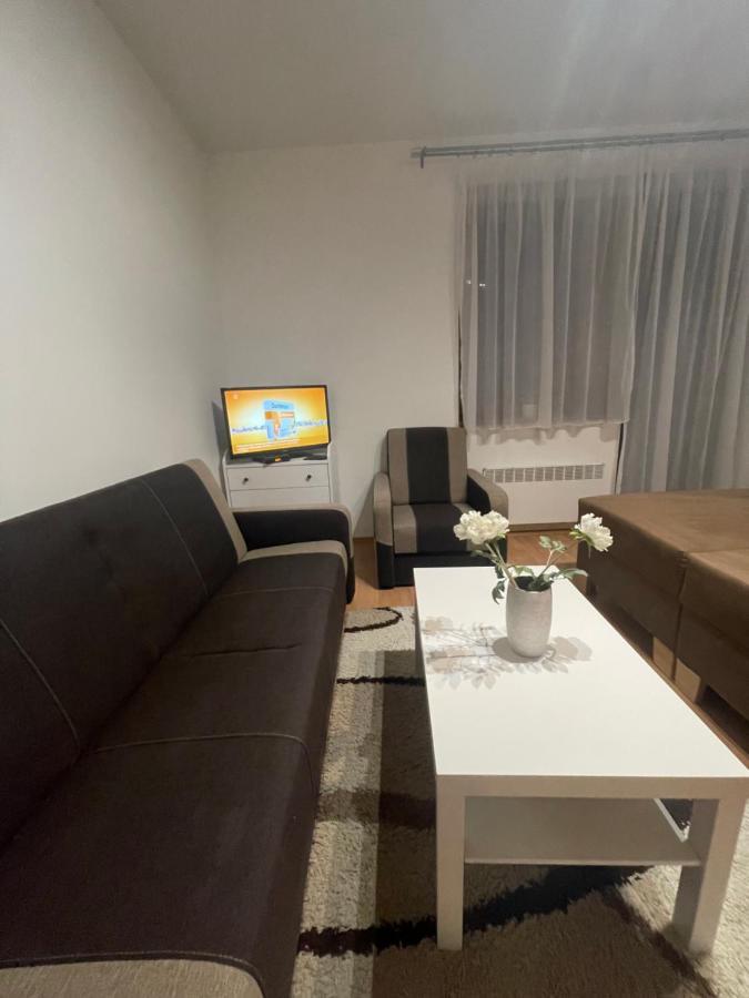 Studio 101 Fatrapark 1 ルジョムベロク エクステリア 写真